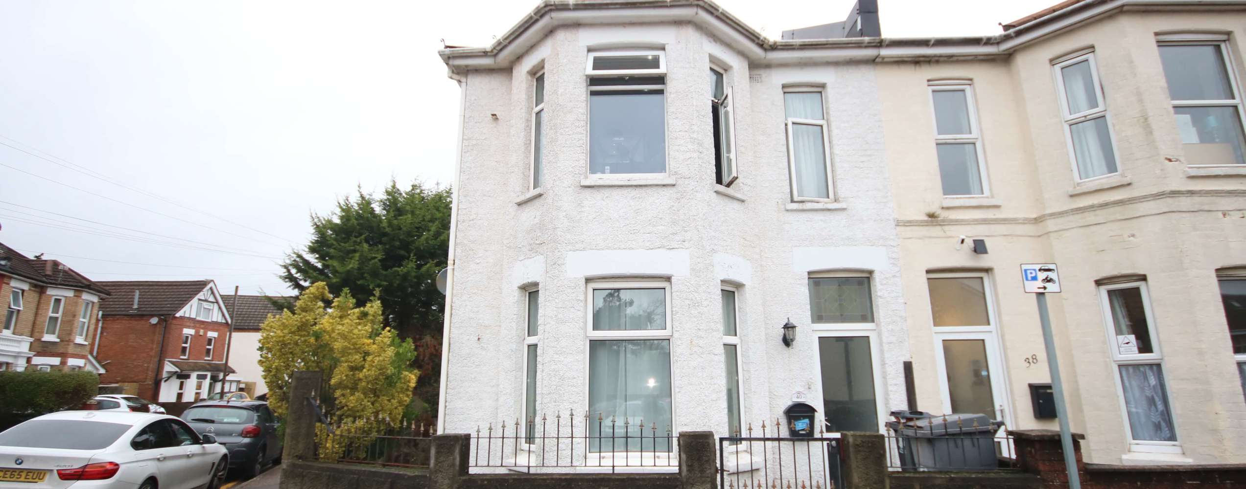 817-Henville Road 1