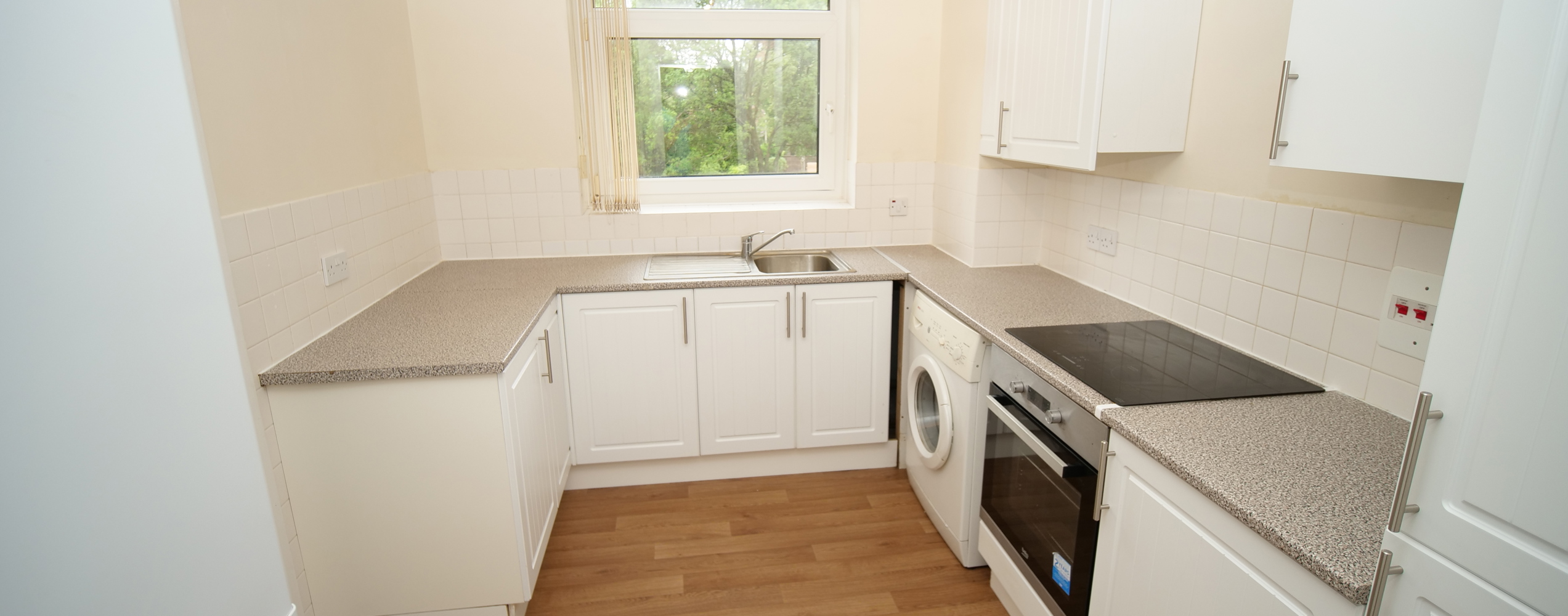 56-Russell Cotes Road 3