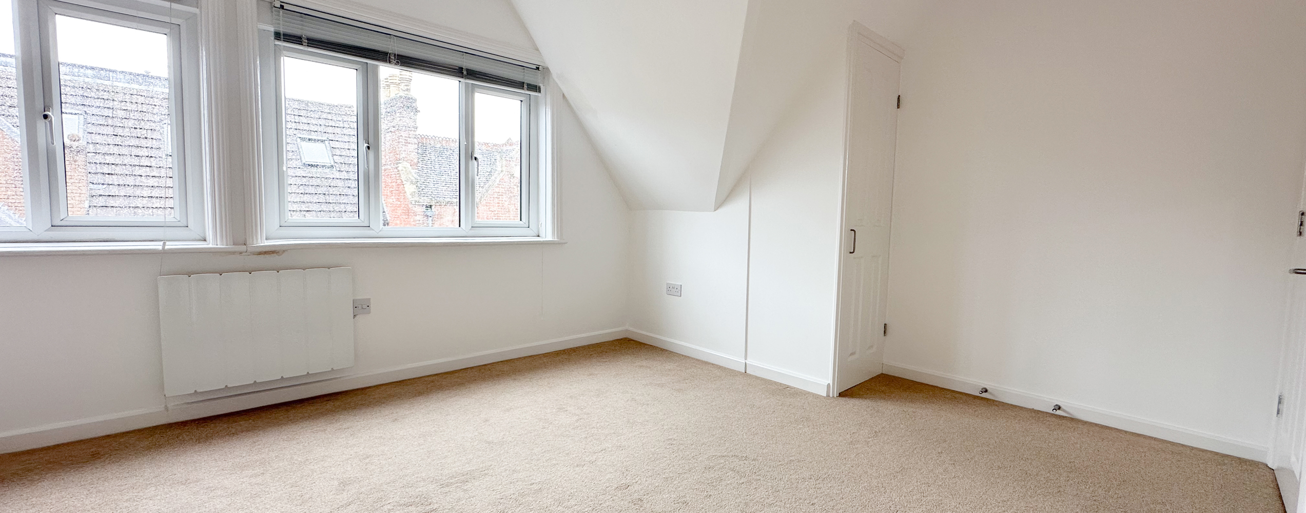 3770-Norwich Avenue West 2